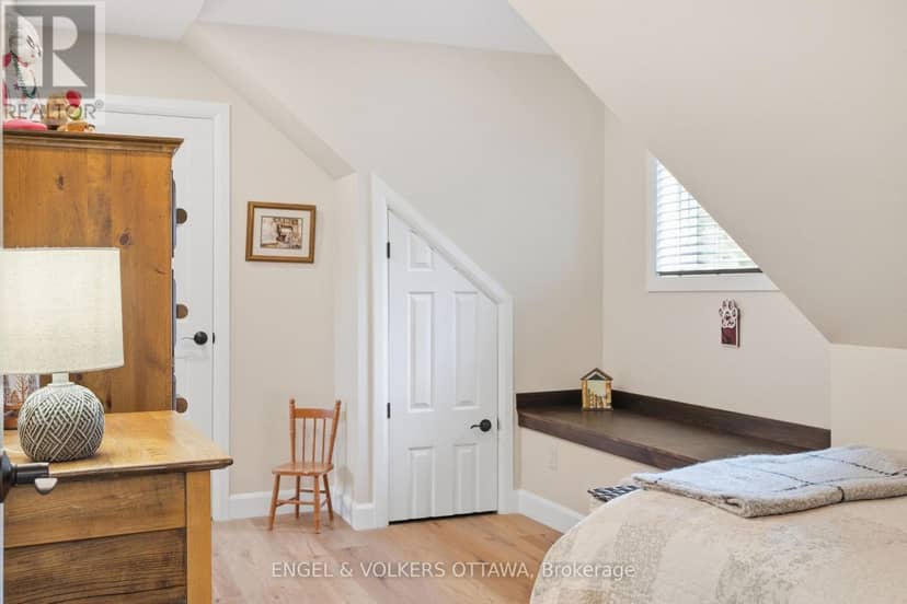 935 Kippen Road — photo 30 of 40