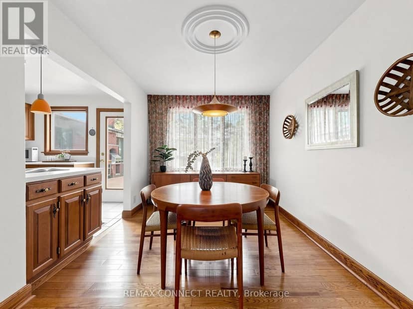 90 Sylvan Avenue, Toronto, photo 6
