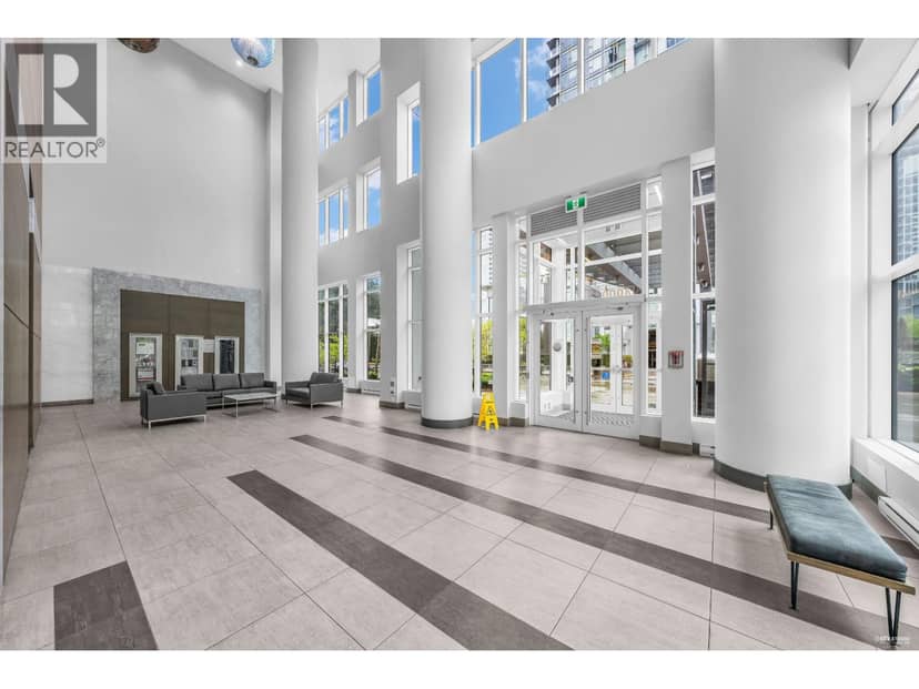2101 4900 LENNOX LANE, Burnaby, photo 4