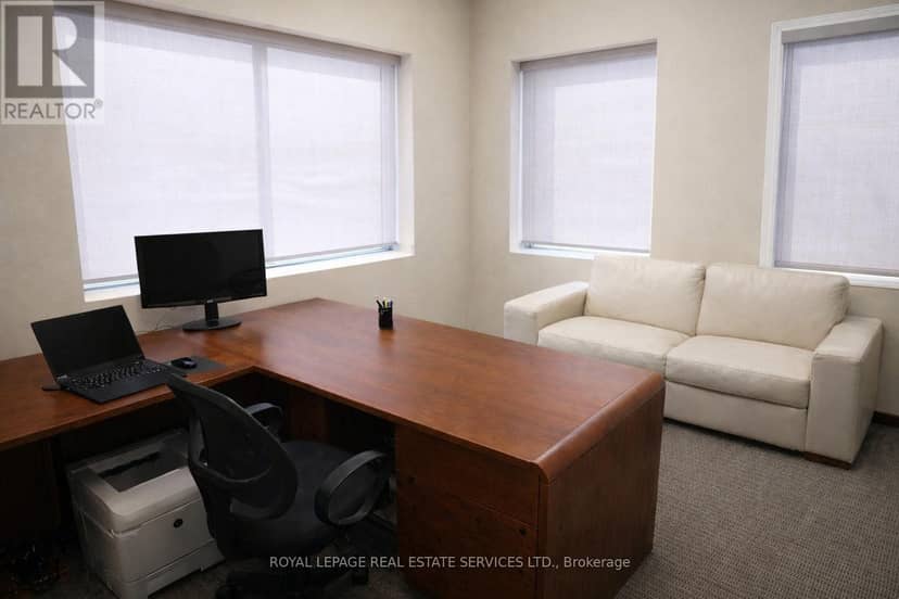 33 South Station Street, Toronto, photo 4