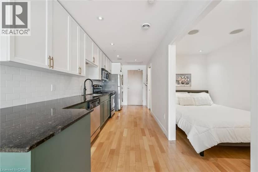188 S KING Street S Unit# 209 — photo 16 of 40