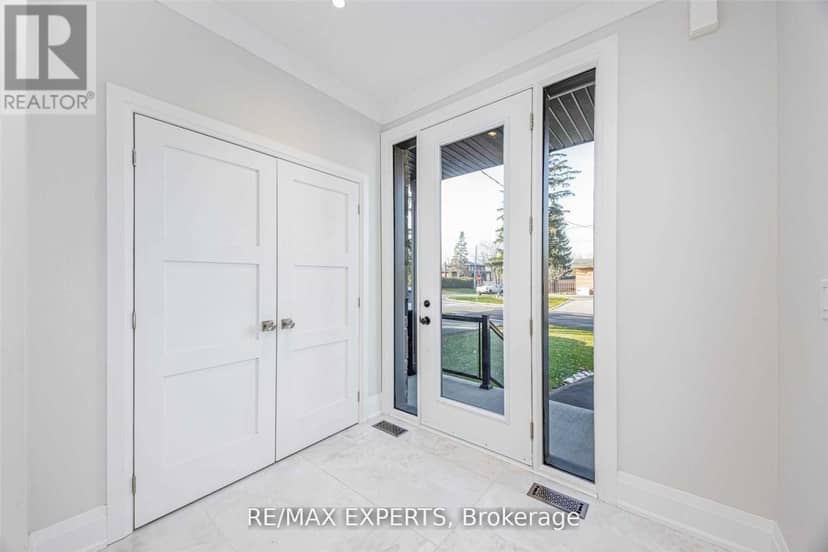 55 Muir Avenue — photo 4 of 17