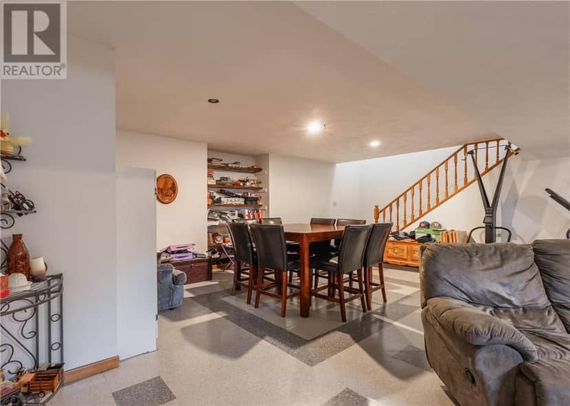 636 Gravel Drive — photo 25 of 35