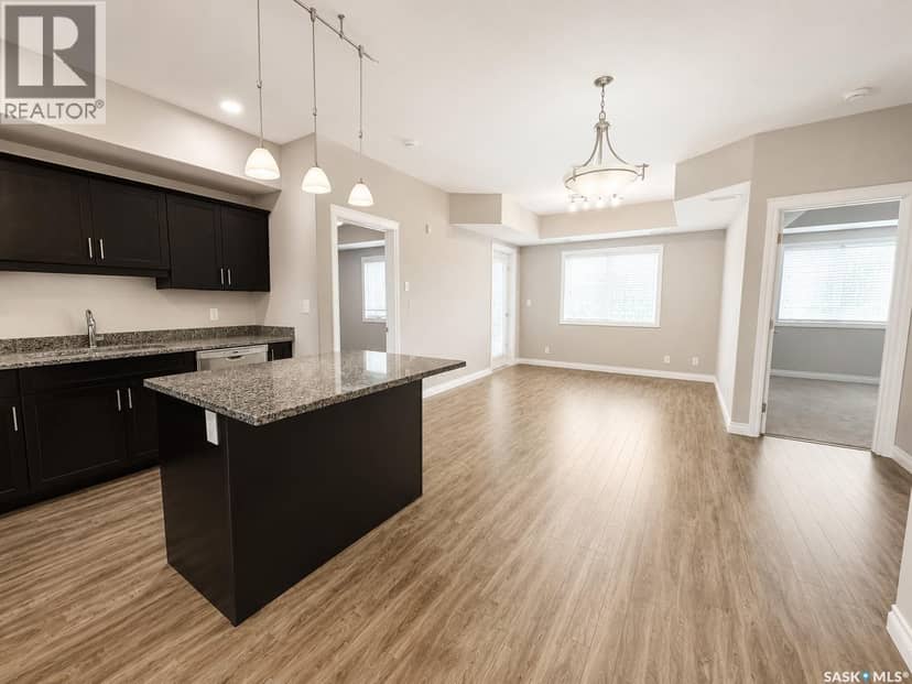 309 412 Willowgrove SQUARE — photo 4 of 13
