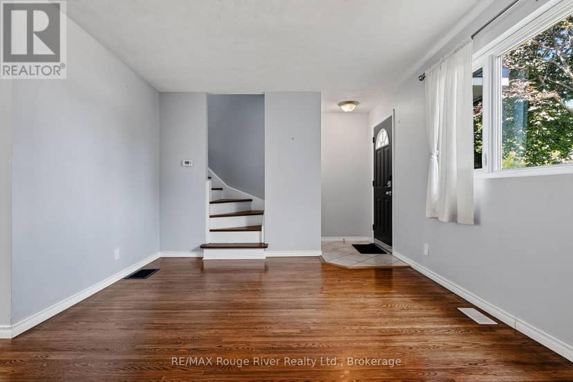 8 - 137 Furnace Street — photo 9 of 36