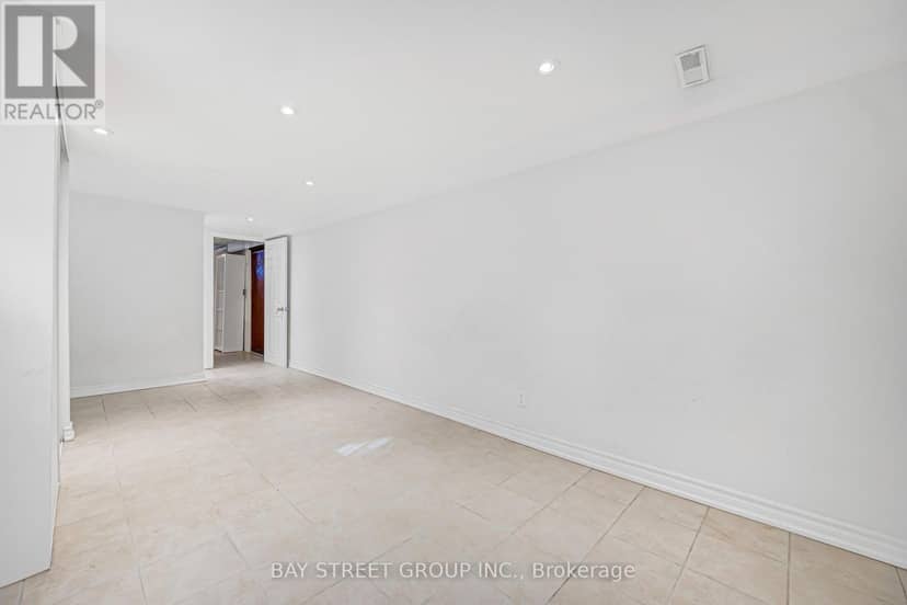 260 Moore Park Avenue — photo 33 of 40