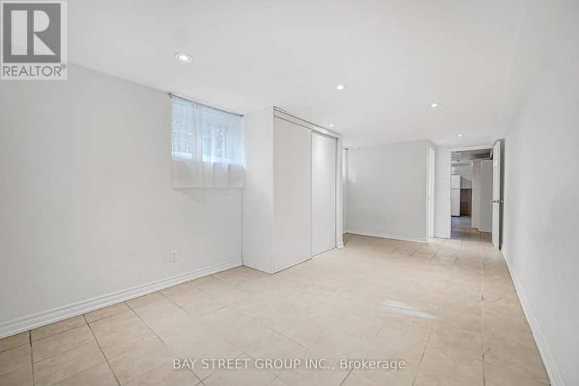 260 Moore Park Avenue — photo 34 of 40