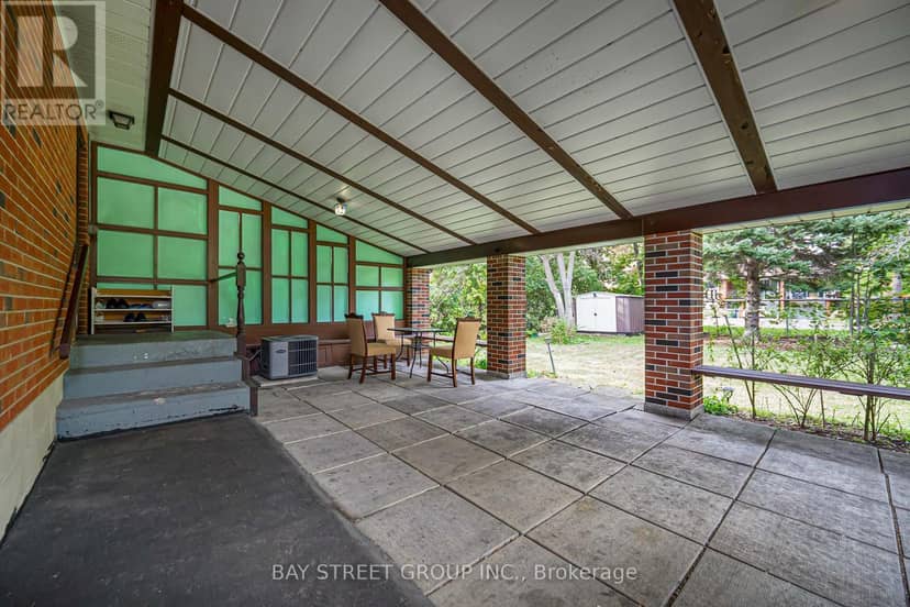 260 Moore Park Avenue — photo 37 of 40