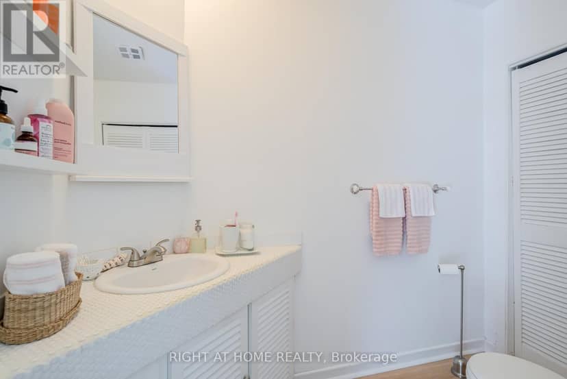 15 Wattie Road — photo 14 of 27