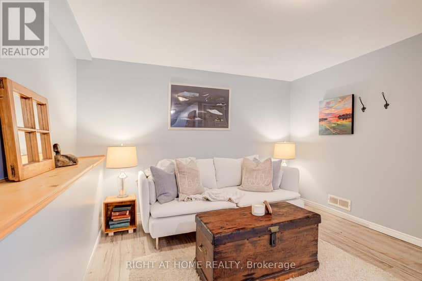 15 Wattie Road — photo 21 of 27