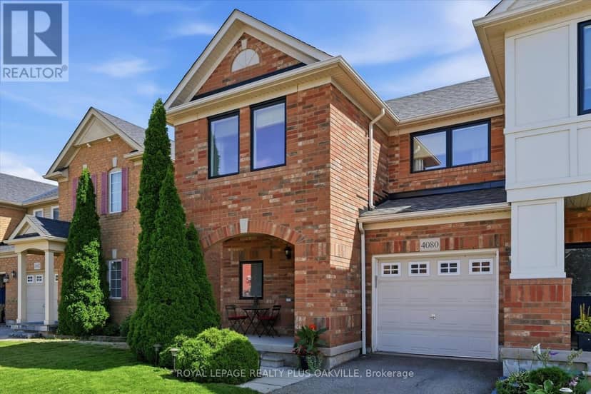 4080 Donnic Drive, Burlington, photo 2