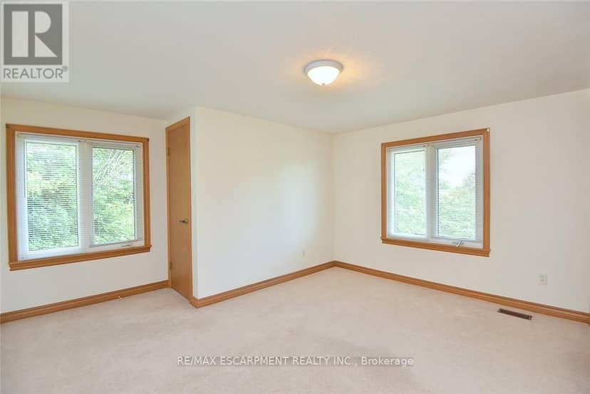 2407 Caistor Centre Road — photo 26 of 40