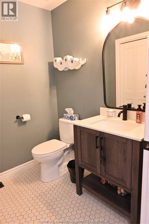 5 Parkside CRESCENT — photo 18 of 36