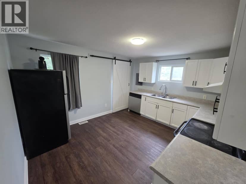 4626 SCOTT AVENUE, Terrace, photo 4