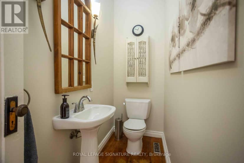 55 Brock Street E — photo 13 of 25