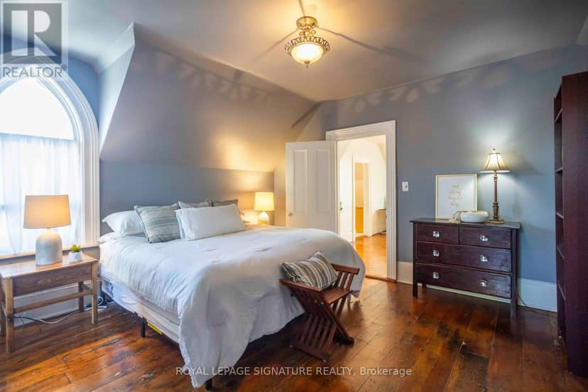 55 Brock Street E — photo 15 of 25