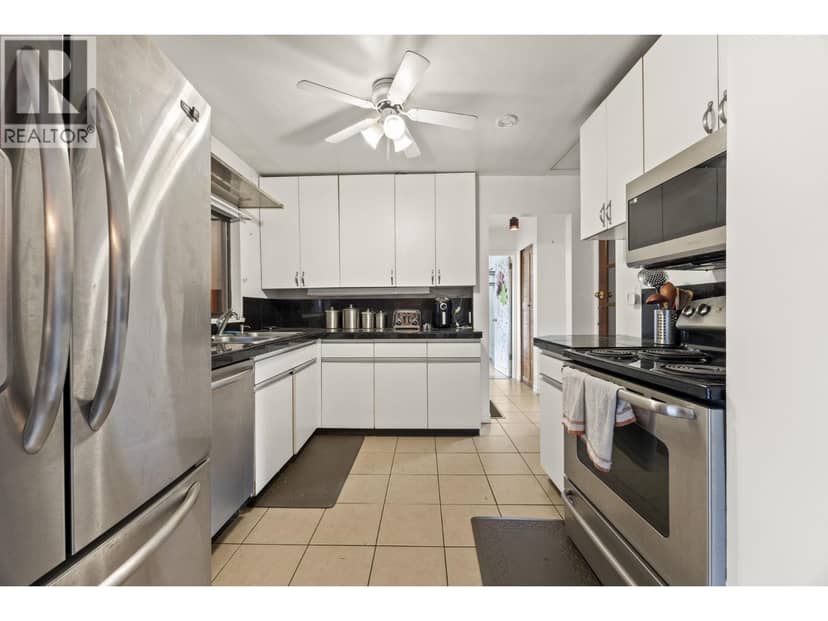 300 TENTH AVENUE, New Westminster, photo 6