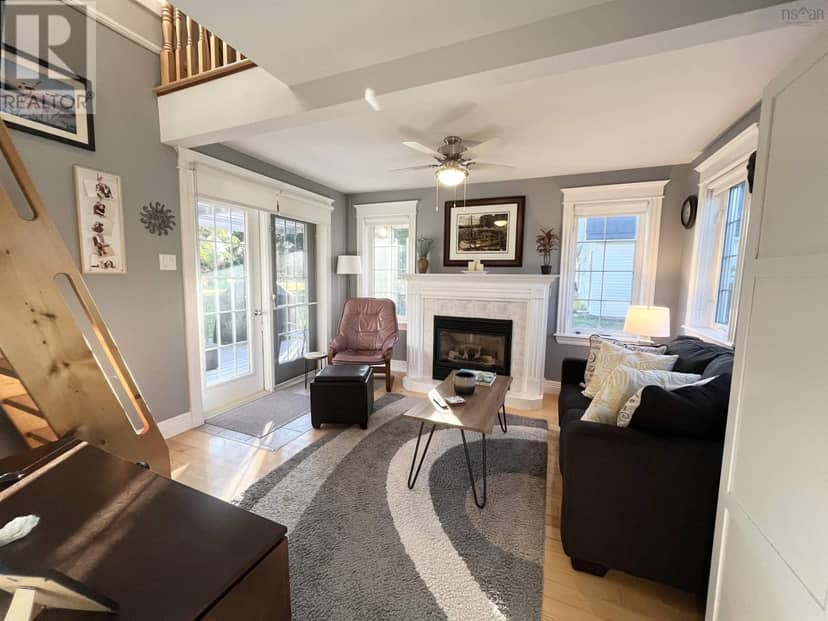 904 Port Latour Road — photo 17 of 40