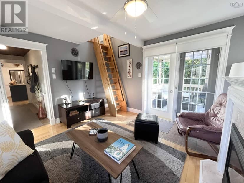 904 Port Latour Road — photo 18 of 40