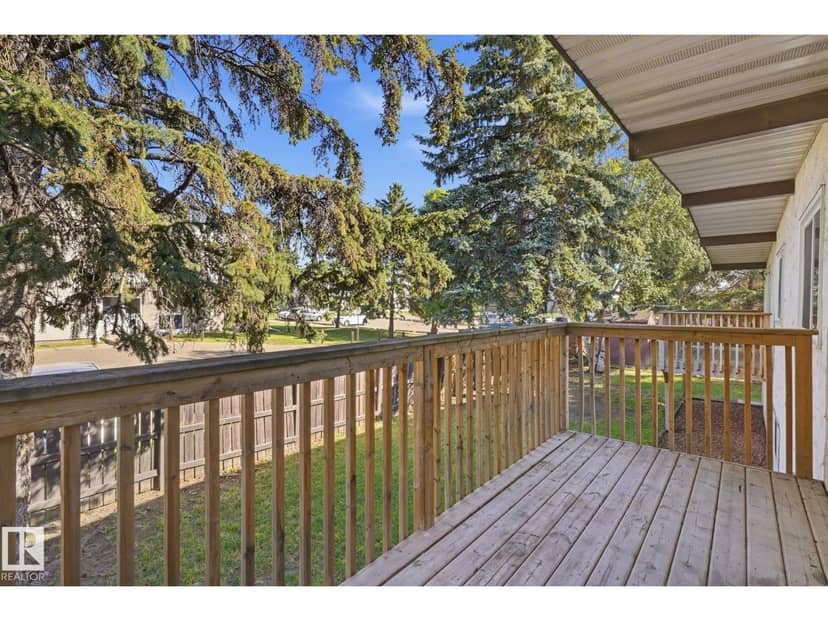 8928 D 144 AV NW — photo 16 of 25