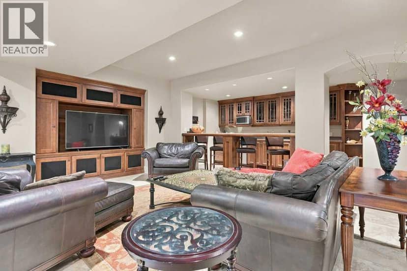 15 Welland Rise — photo 32 of 40
