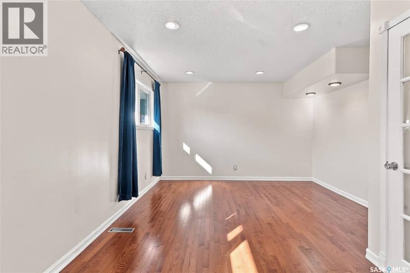 3445 Caen STREET — photo 17 of 40
