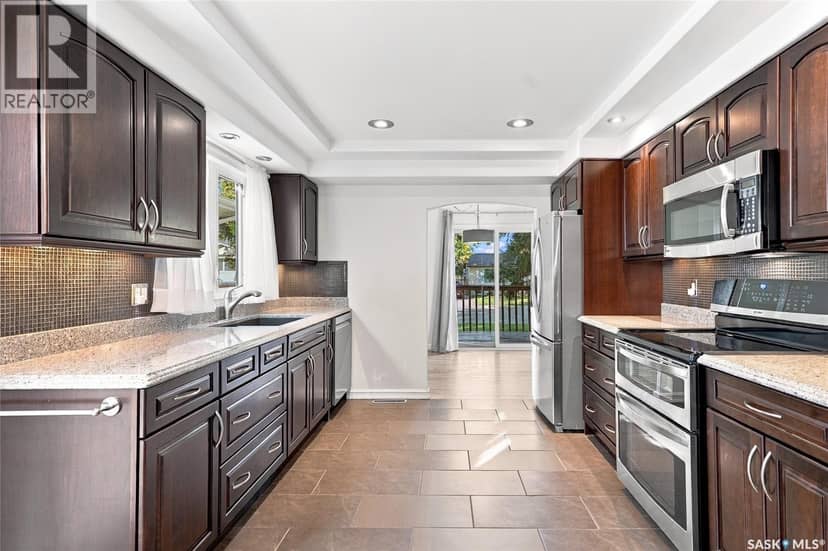 3445 Caen STREET — photo 9 of 40