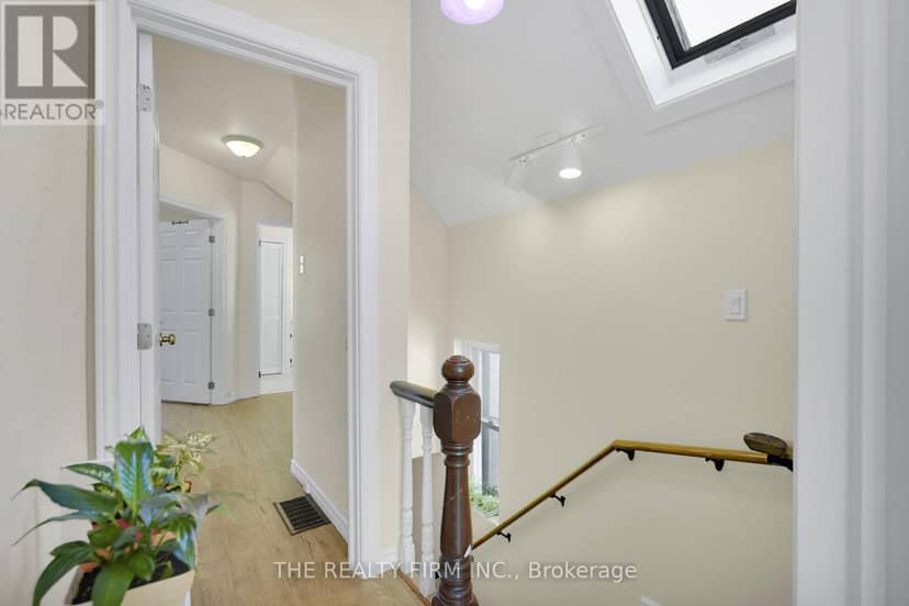 924 Princess Avenue — photo 18 of 40
