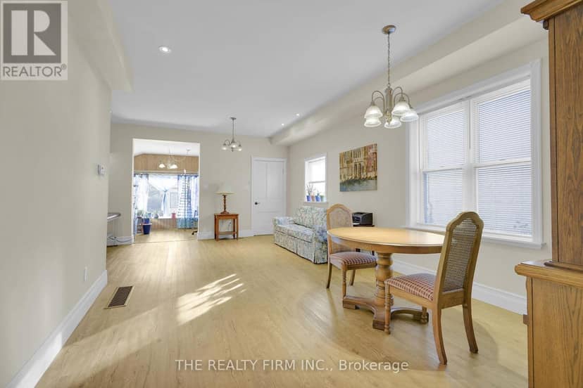 924 Princess Avenue — photo 9 of 40
