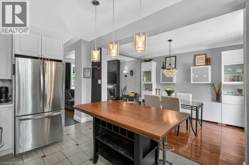 225 PROSPECT Street S — photo 12 of 40