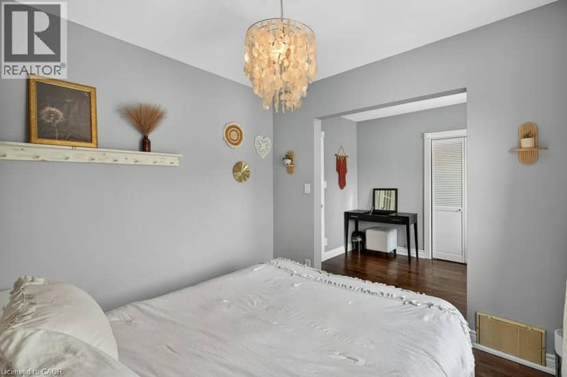 225 PROSPECT Street S — photo 17 of 40