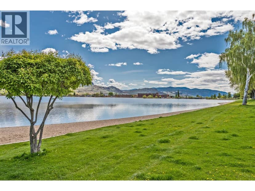 15 PARK Place Unit# 334, Osoyoos