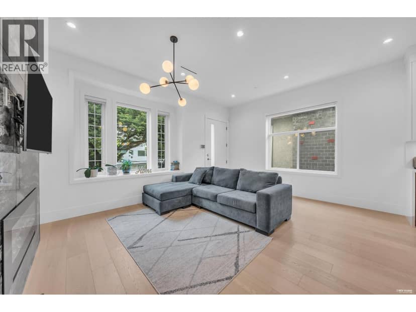 3180 GRAVELEY STREET, Vancouver, photo 6