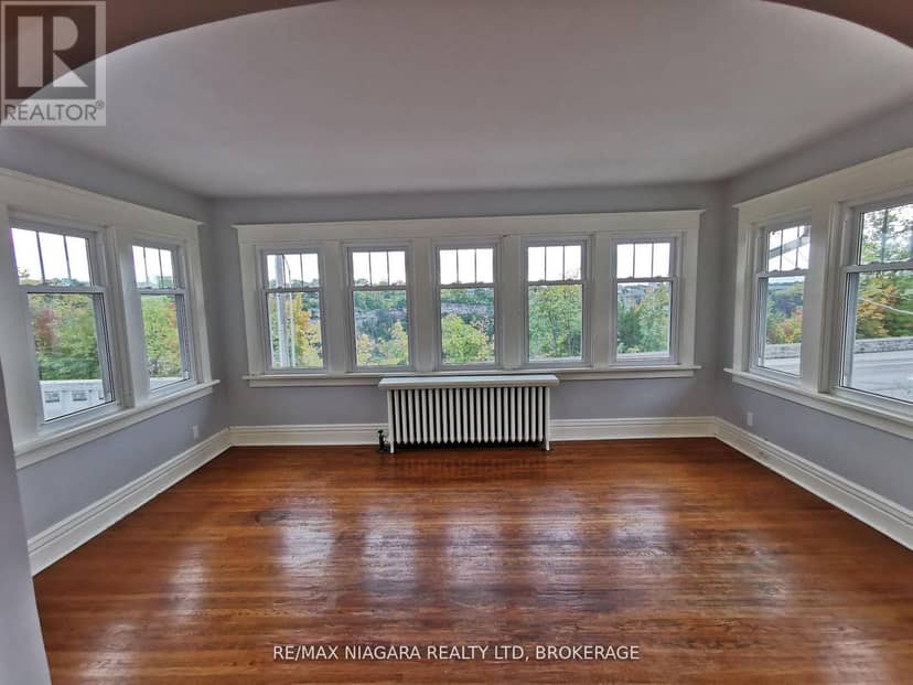 5161-5163 River Road, Niagara Falls, photo 4
