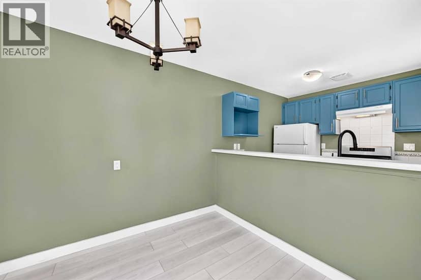 1, 208 Grier Terrace NE — photo 18 of 40