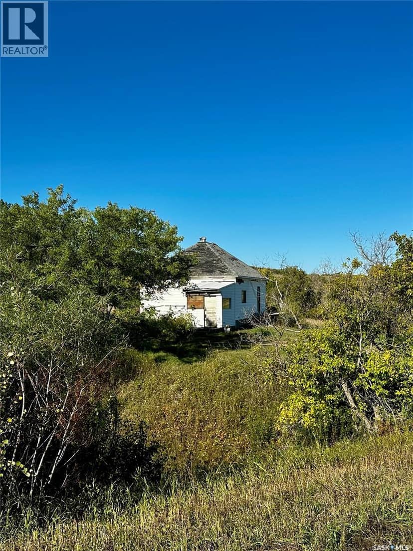 3.15 Acres Qu'Apelle Valley — photo 15 of 27