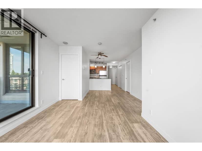 601 813 AGNES STREET, New Westminster, photo 5