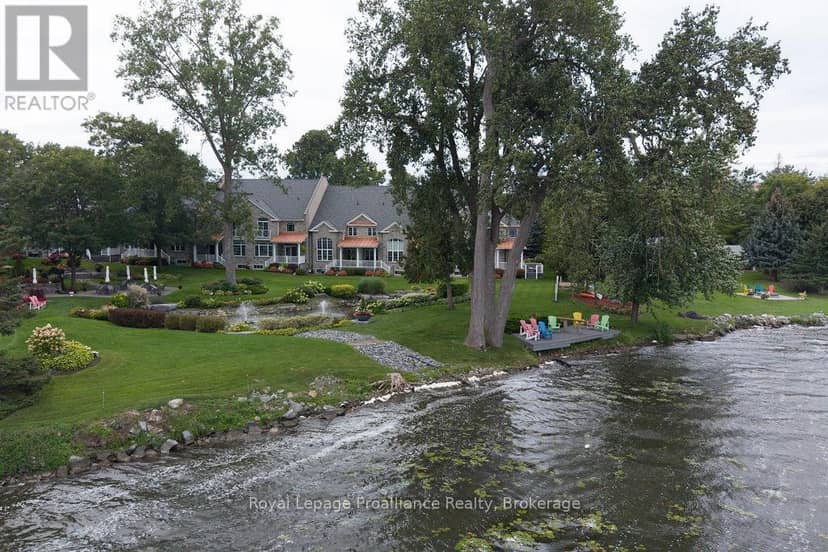 20 Gracefield Lane — photo 3 of 40