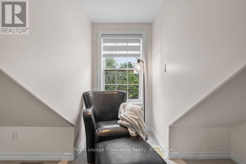 20 Gracefield Lane — photo 32 of 40