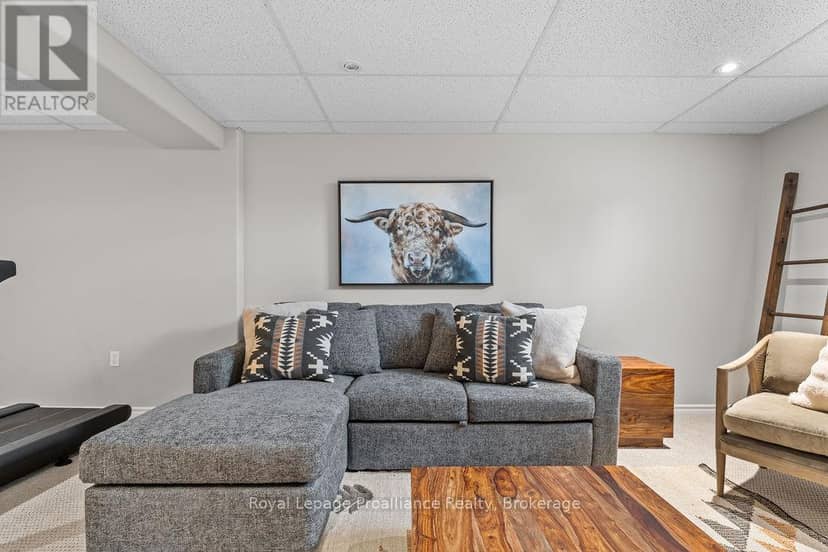 20 Gracefield Lane — photo 39 of 40