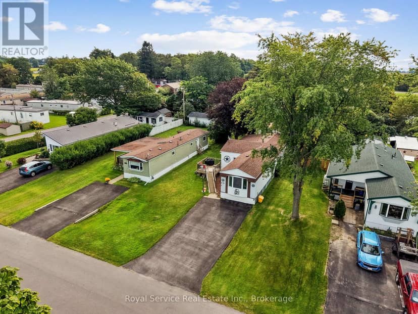 204 Lynn Crescent, Hamilton Township, photo 4