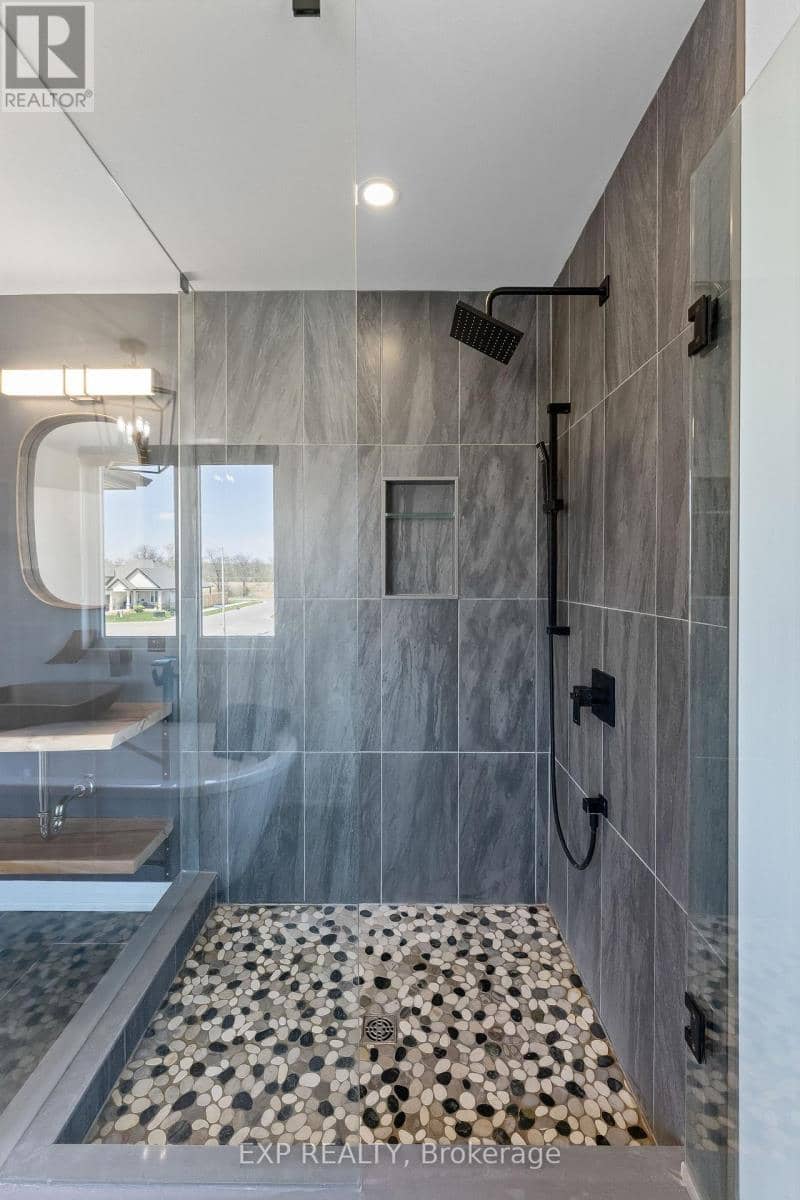7365 Jonathan Drive — photo 29 of 39