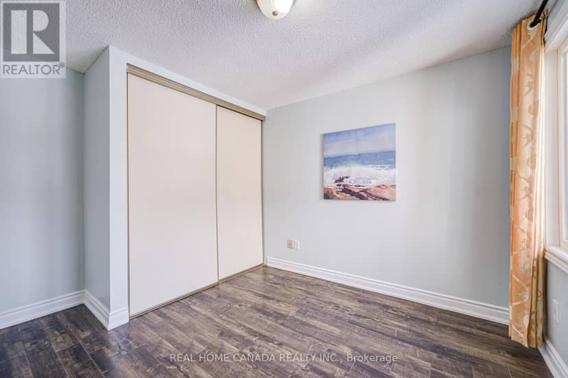 21 Hallen Road — photo 19 of 40