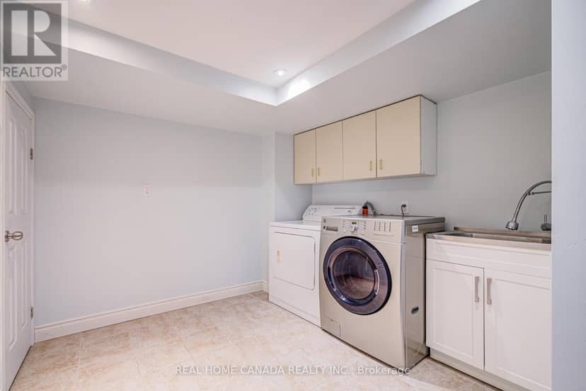 21 Hallen Road — photo 27 of 40