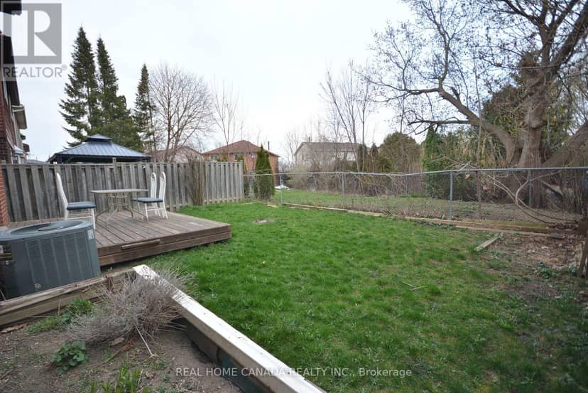 21 Hallen Road — photo 38 of 40