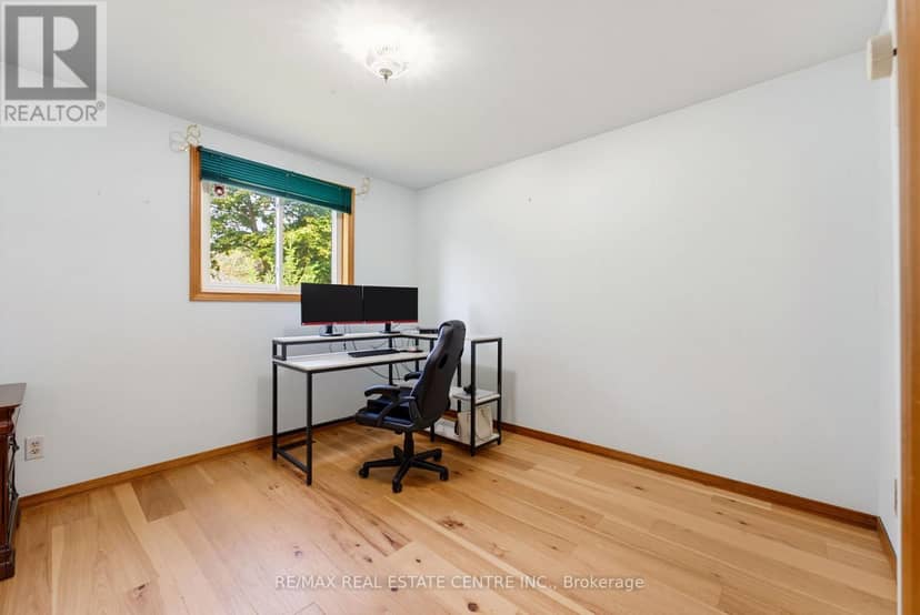 35 Windy Ridge Drive — photo 18 of 39