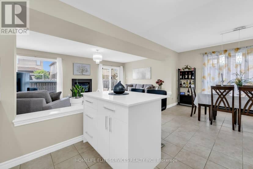 1185 Sandbar Street — photo 11 of 40