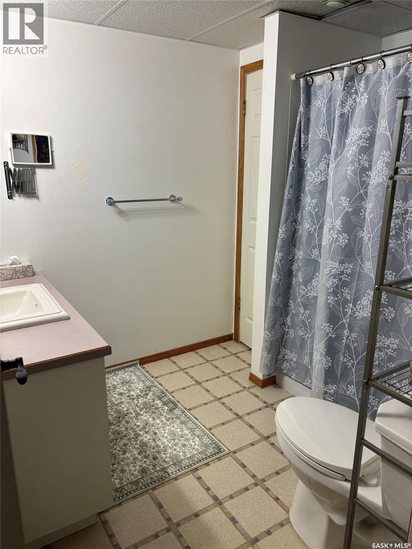 414 Darlington STREET E — photo 21 of 34