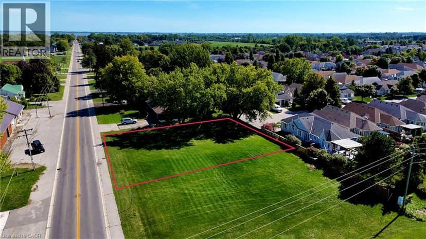 1179 BAY Street, Port Rowan, photo 2