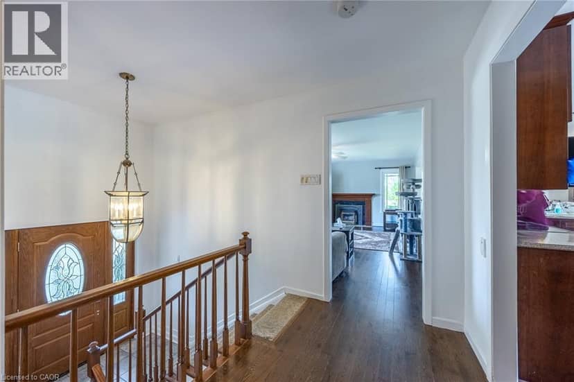 6 DEDRICK Road — photo 14 of 37